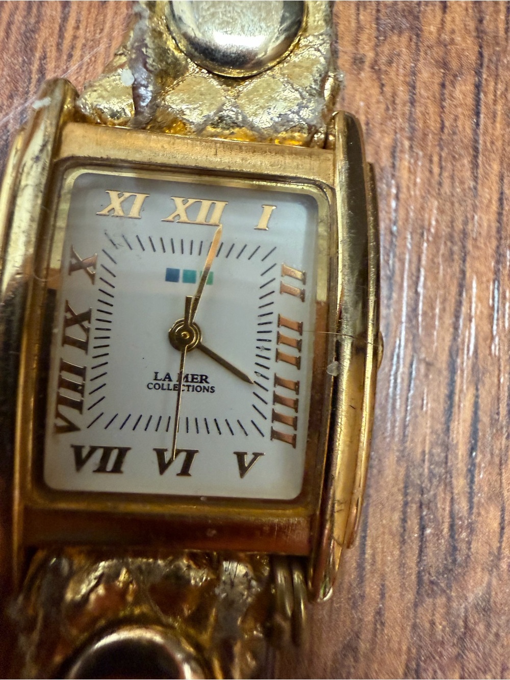 La Mer Collections Gold Wrap Watch Roman Numeral Studded Leather Women’s